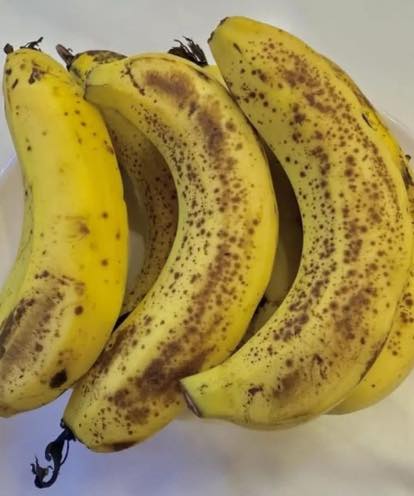 Leger avslører at det å spise bananer om kvelden fører til… Se nedenfor