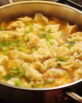 Oppskrifter på wontonsuppe